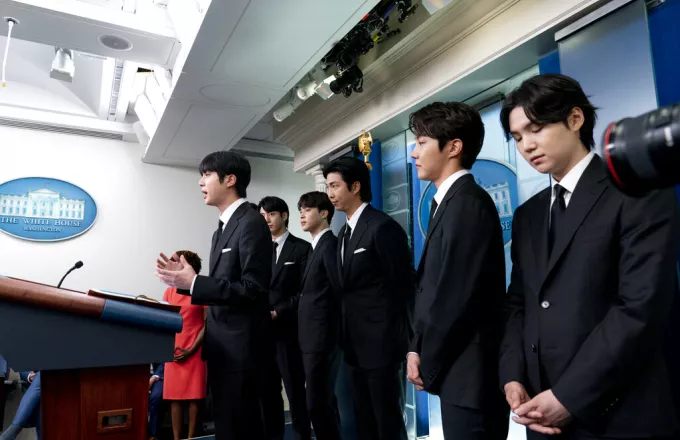 To κορεατικό ποπ super group, BTS μιλά μέσα από τον Λευκό Οίκο.