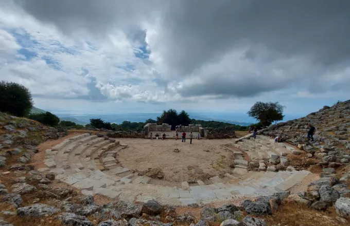Το αρχαίο θέατρο της Κασσώπης βρίσκεται σε υψόμετρο 550 μέτρων 