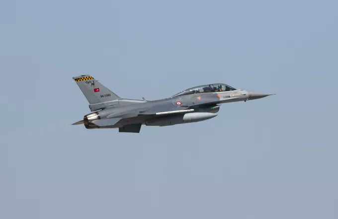 τουρκικό F-16