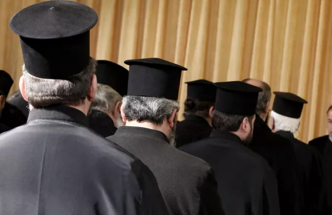 Στη Βουλή το νομοσχέδιο για τις οργανικές του θέσεις των κληρικών