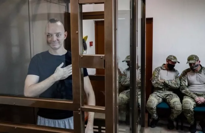 Ιβάν Σαφρόνοφ: Ρώσοι εισαγγελείς ζητούν κάθειρξη 24 ετών για τον δημοσιογράφο