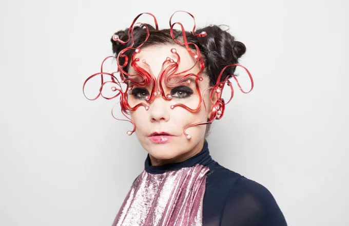 Νέο άλμπουμ το φθινόπωρο από τη Björk