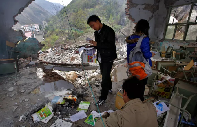 Κίνα: Τουλάχιστον 46 νεκροί από τον σεισμό στην Σετσουάν