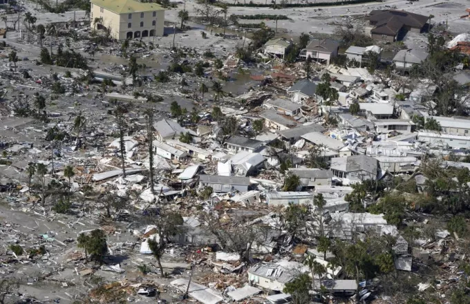 «Ιαν»: Βομβαρδισμένη περιοχή η Φλόριντα μετά το πέρασμα του τυφώνα  – Βίντεο – Φωτό 