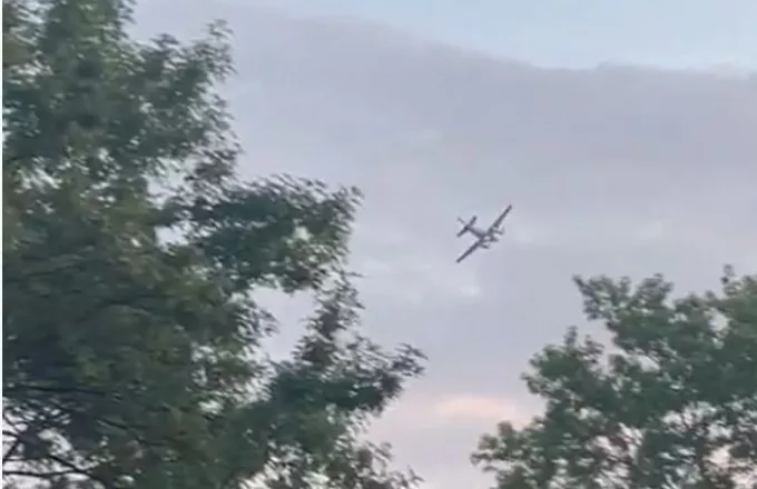 Πιλότος απειλεί να ρίξει μικρό αεροσκάφος στο Μισισίπι	