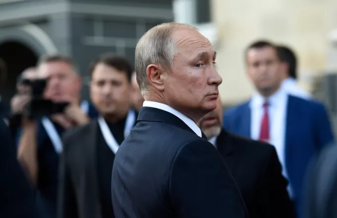 Οι Βρυξέλλες αναμένουν από Πούτιν να σεβαστεί τα ενεργειακά συμβόλαια που έχει υπογράψει