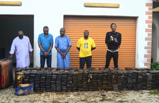 Νιγηρία: Κατασχέθηκαν 1,8 τόνοι κοκαΐνης αξίας άνω των 270 εκατ. δολάρια