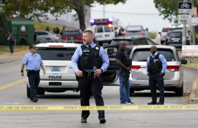 ΗΠΑ: Τουλάχιστον τρεις νεκροί από πυροβολισμούς σε λύκειο στο Σεντ Λούις - Βίντεο