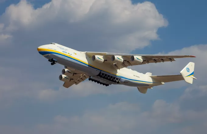 Ουκρανία: Κατασκευάζεται νέο θηριώδες αεροπλάνο Antonov An-225 