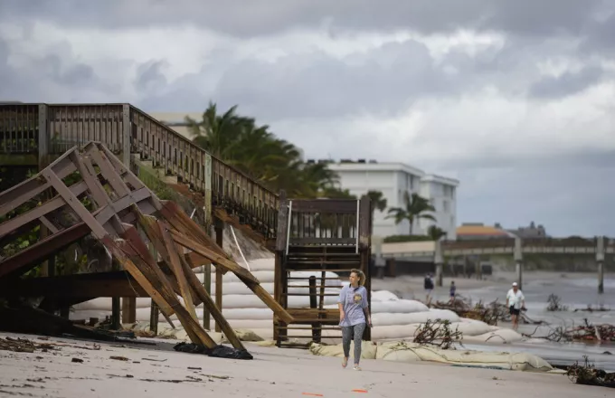 ΗΠΑ: 5 νεκροί από τον τυφώνα Nicole