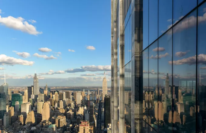 Ο ουρανοξύστης στη Νέα Υόρκη