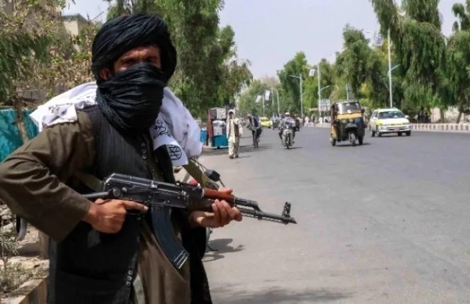 Οι Ταλιμπάν αποκάλυψαν τον τάφο του ιδρυτή τους 
