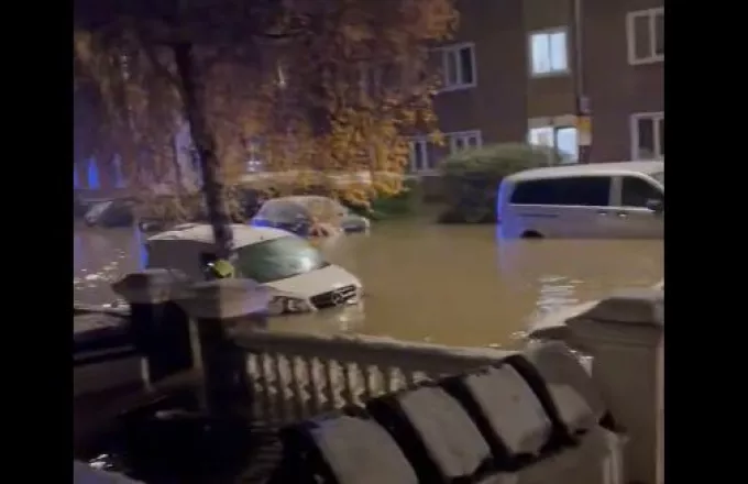 Πλημμύρισαν δρόμοι του Λονδίνου