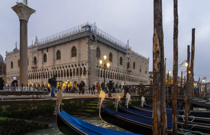 UNESCO για Βενετία: Να μπει στα Μνημεία Παγκόσμιας Κληρονομιάς που κινδυνεύουν