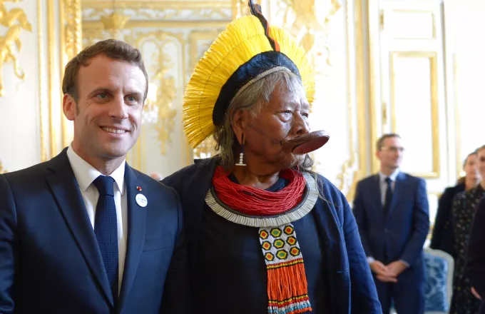 Emmanuel Macron - Raoni Metuktire