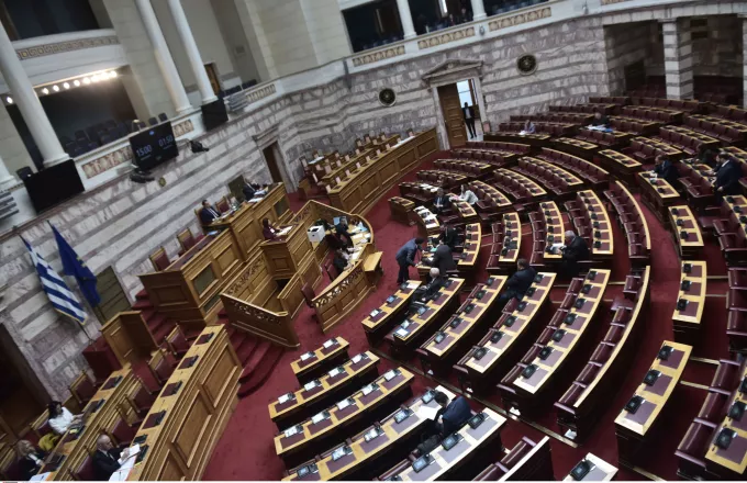 Βουλή: Ψηφίστηκε το νομοσχέδιο για αναβάθμιση σε Πολιτική Προστασία