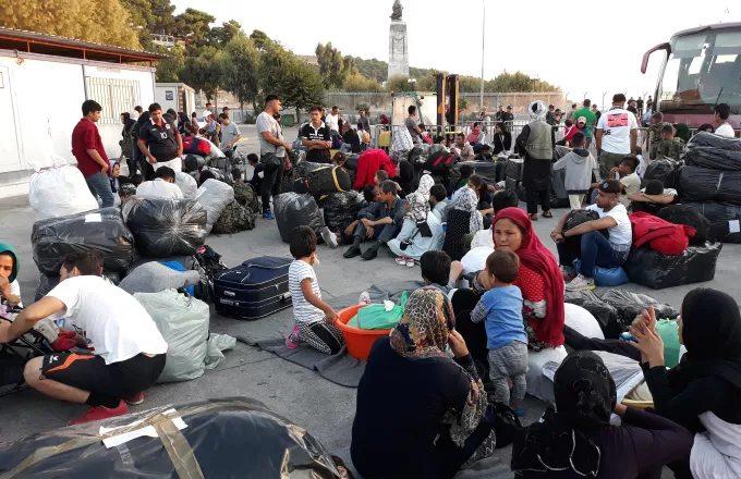Μυτιλήνη: Στο Κιλκίς μεταφέρονται οι 1500 αιτούντες άσυλο
