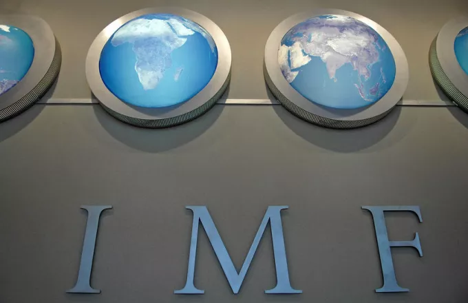 Reuters: Πρόσθετα κεφάλαια 350 δισ. δολ. χρειάζεται το ΔΝΤ