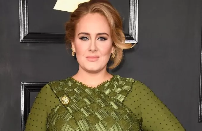 Γιατί οι φίλοι της Adele δεν την αφήνουν να ανεβάζει στο Instagram;