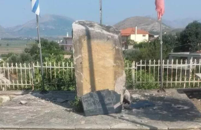 Οργή Αθήνας για την καταστροφή μνημείου του Θύμιου Λώλη στην Αλβανία (pics)