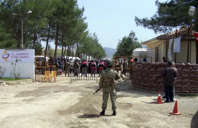Τουρκικά ΜΜΕ: Αποστασία 33 σύρων αξιωματικών και στρατιωτών