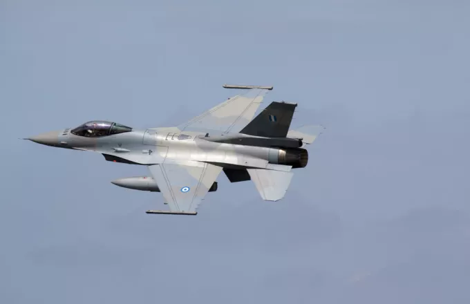 Μπαράζ υπερπτήσεων τουρκικών F-16 πάνω από Οινούσες και Παναγιά