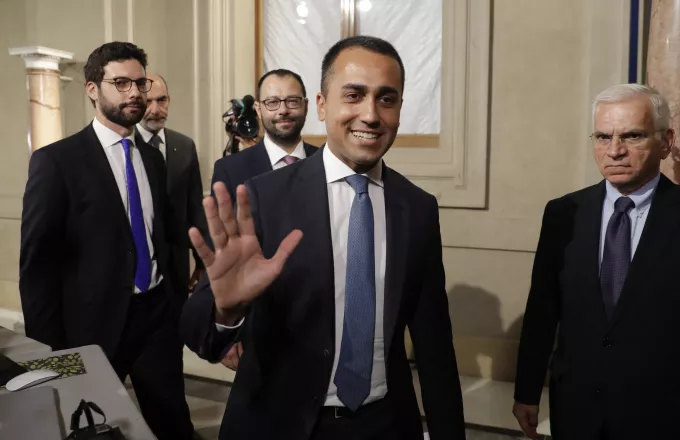 Συμφωνία για κυβέρνηση Πέντε Αστέρων και κεντροαριστεράς στην Ιταλία