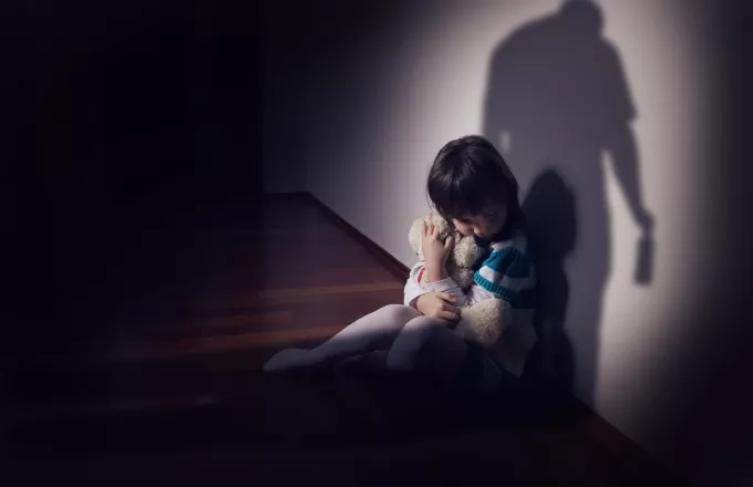 Κακοποίηση 8χρονης στη Ρόδο: Ελεύθερη παραμένει η θεία- Ο σύντροφος με το βεβαρυμένο παρελθόν
