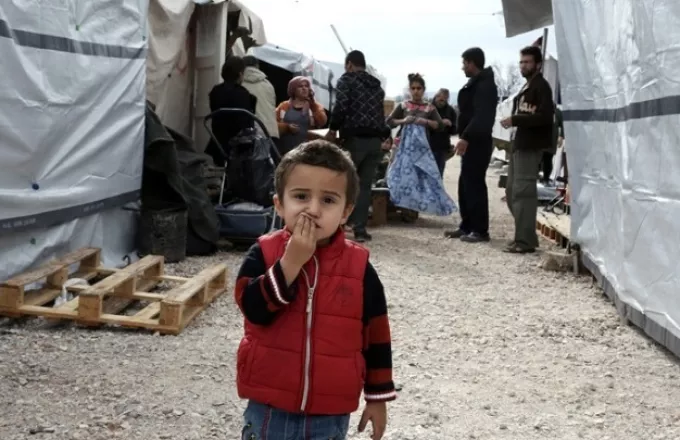 Συνεχίζονται οι ροές μεταναστών και προσφύγων στη Μυτιλήνη 