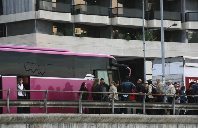Επίθεση σε λεωφορείο που μετέφερε διαδηλωτές στο συλλαλητήριο της Θεσ/νίκης