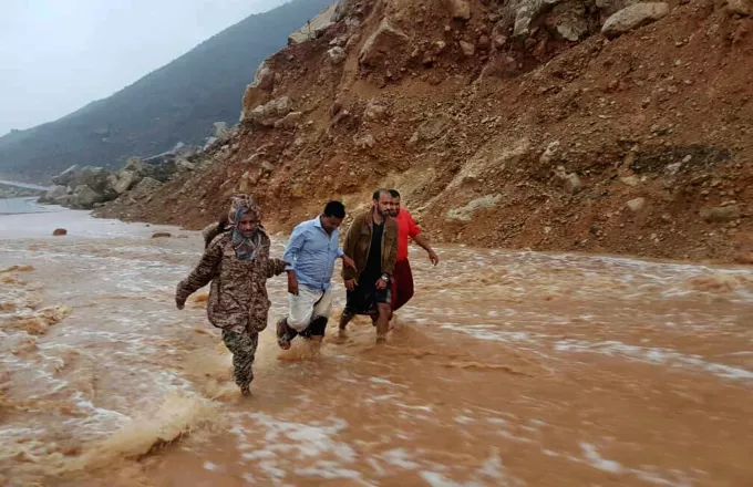 Υεμένη: Πέντε νεκροί και 40 αγνοούμενοι από τον κυκλώνα Μεκούνου