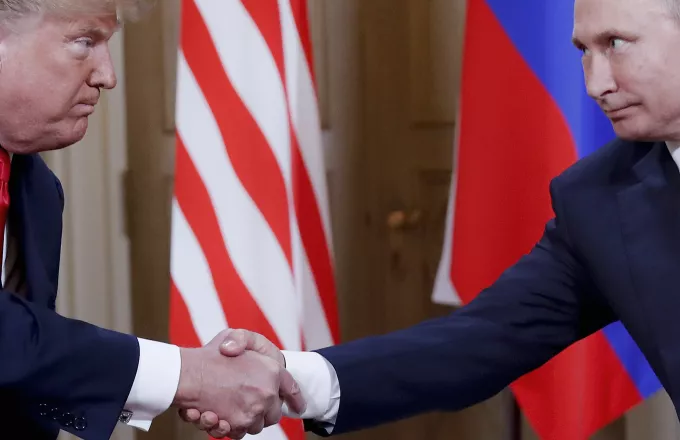 Το 50% και πλέον των Ρώσων υπέρ της πιο ενεργού συνεργασίας με τις ΗΠΑ
