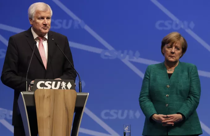 Γερμανία: Κρίσιμη μέρα η Δευτέρα για το μέλλον του κυβερνητικού συνασπισμού