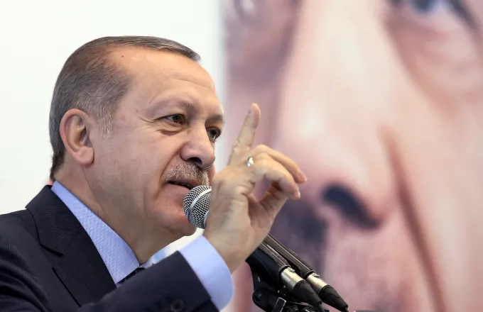 Επιμένει ο Ερντογάν: Ισχυρή και σταθερή η τουρκική οικονομία! 
