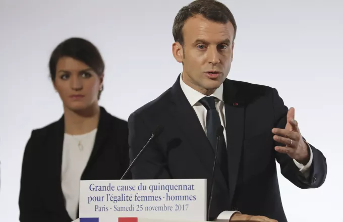 Γαλλία: Η κυβέρνηση καταδικάζει τις επιθέσεις σε εκπαιδευτικό που αλλάζει φύλο