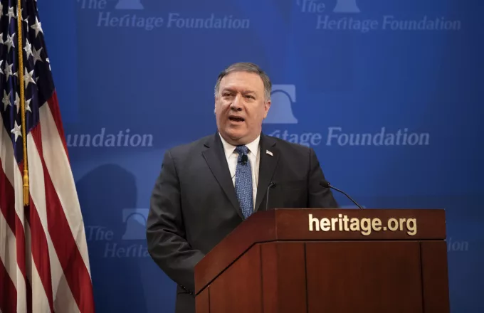 Οι ΗΠΑ απειλούν το Ιράν με τις πιο σκληρές κυρώσεις στην ιστορία