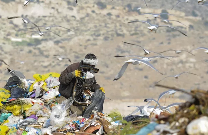 Διμαρτυρία στο Αίγιο για τα σκουπίδια. Ο μοναδικός ΧΥΤΑ δεν λειτουργεί