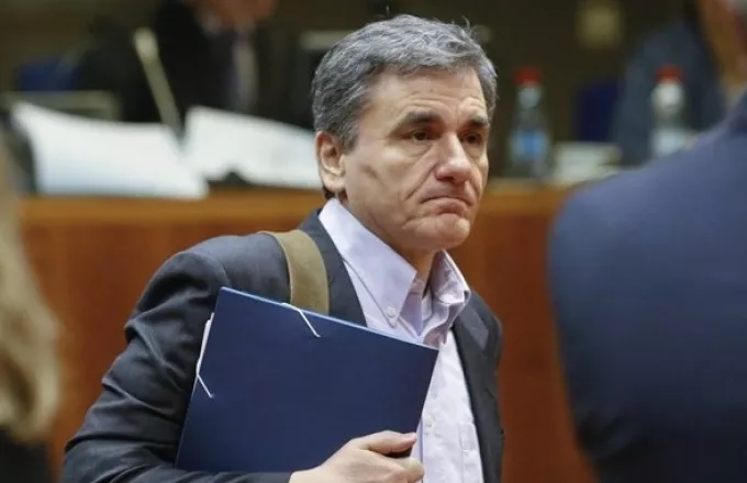 Politico: Αν οι αγορές απορρίψουν την Ελλάδα, θα επιστρέψει σε πρόγραμμα