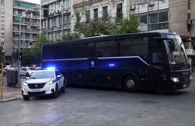 Αστυνομία: Απαγόρευσε συγκέντρωση στο Μοναστηράκι 