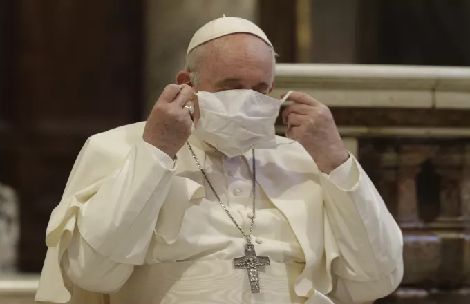 Κεραυνοί Πάπα για πολέμιους μάσκας: Στο μικρόκοσμό τους - Δεν θα διαμαρτύρονταν ποτέ για τον Φλόιντ