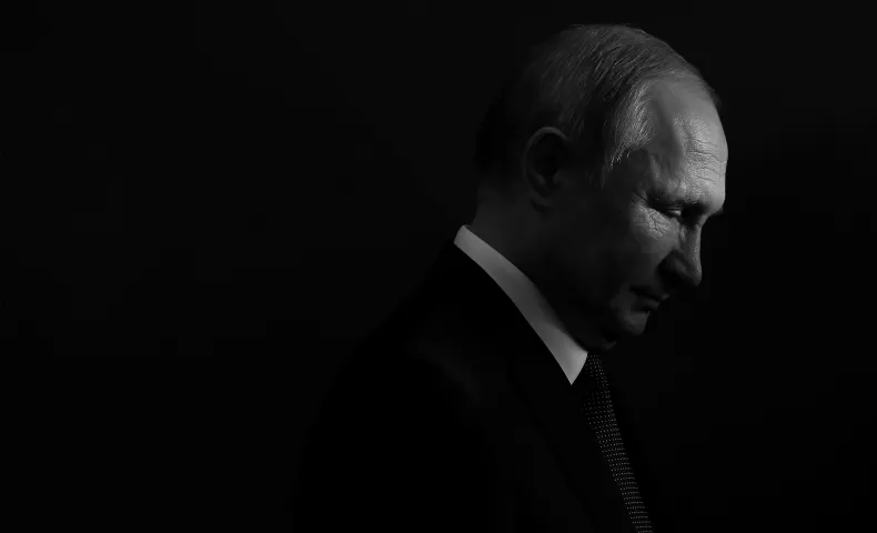 Το τέλος του Πούτιν και η ειρωνεία της Ιστορίας