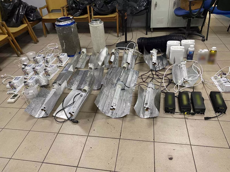 Συνελήφθη 33χρονος στη Θεσσαλονίκη - Είχε στήσει «θερμοκήπιο» κάνναβης στο σπίτι του 