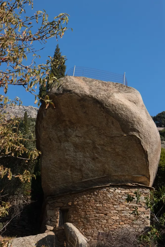 ικαρια