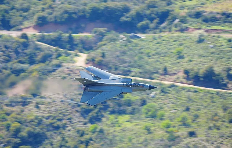 spotters