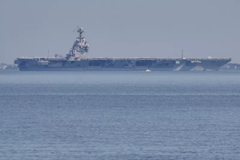  USS Gerald R. Ford aircraft carrier