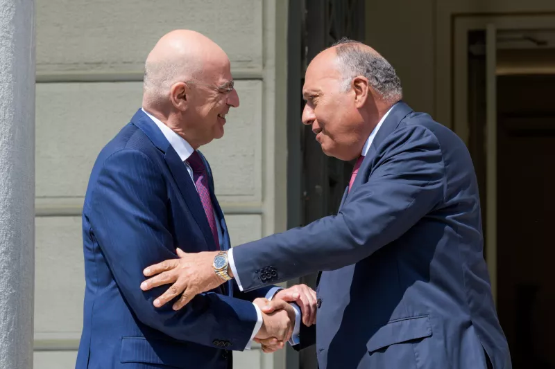 Δένδιας