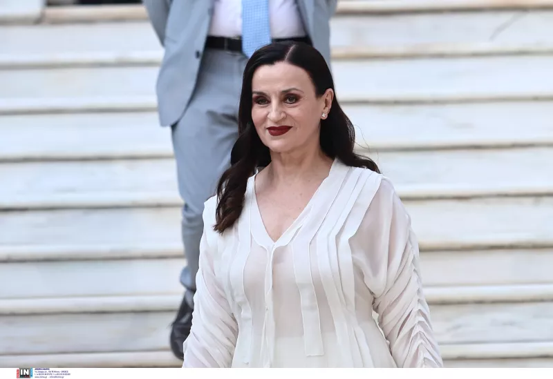 Καρυοφιλλιά Καραμπέτη