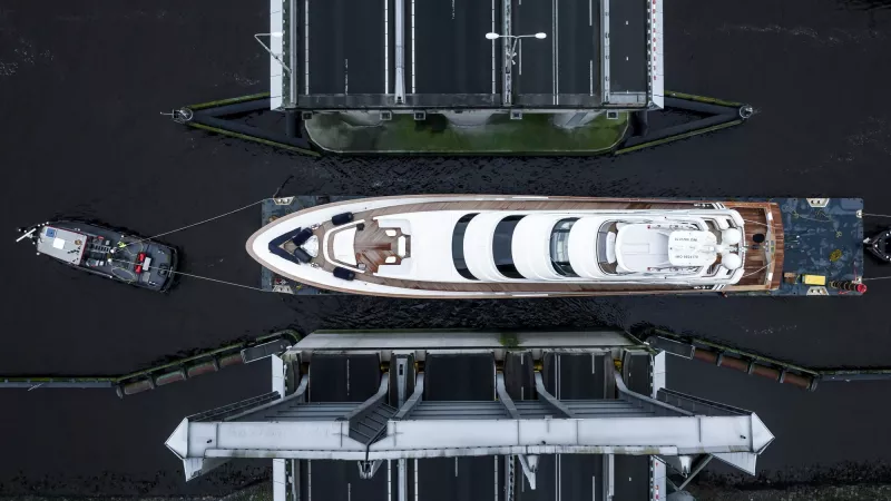 Royal Huisman's Project 406