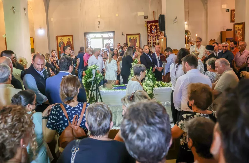 αντονης