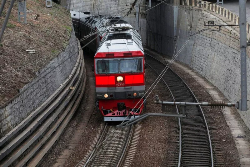 treno kim